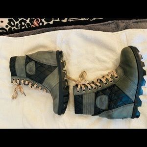 SOREL Lexie Olive Wedge Winter Boots